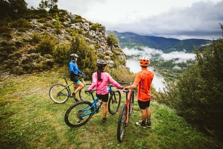Descubre la naturaleza de Benasque en bicicleta