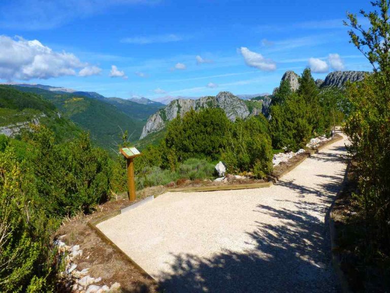 Rutas accesibles para personas con movilidad reducida en Benasque