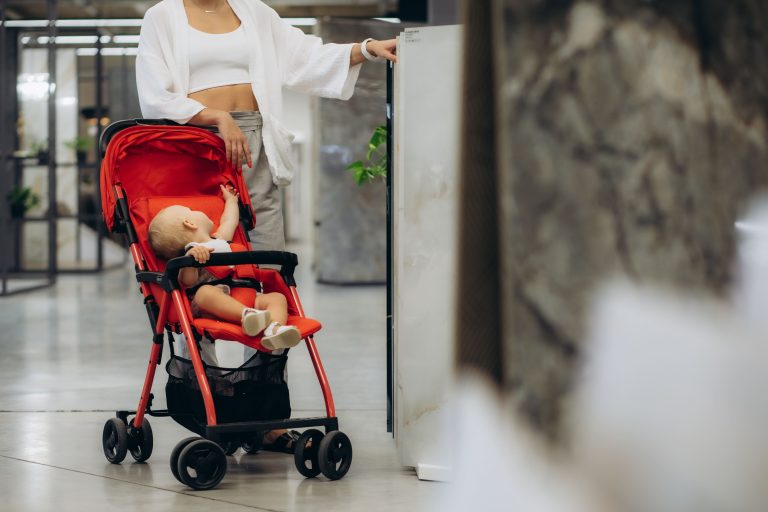 Apartamentos accesibles para familias con carrito de bebé en Benasque